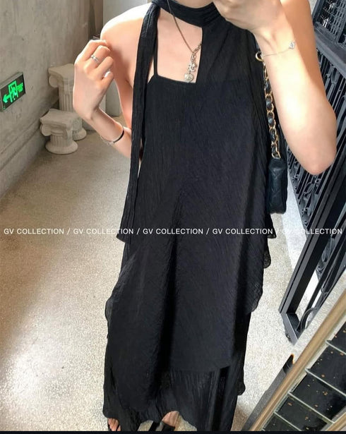 Ladies Chic Dress With Halter Neck Asymmetrical Flowing Hem